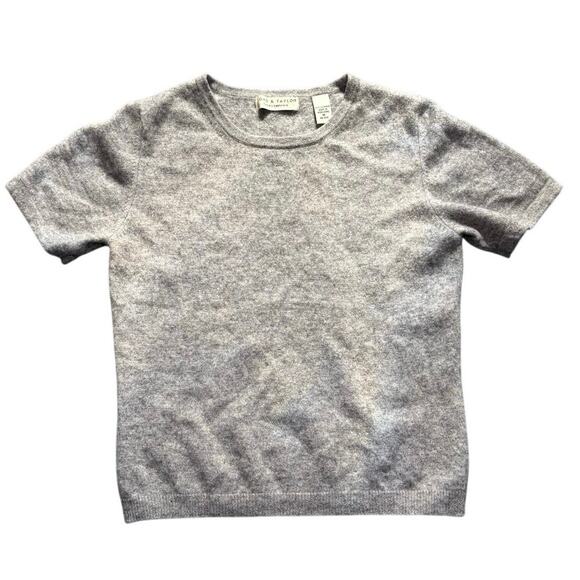 Lord & Taylor 2-Ply Cashmere Grey Short Sleeve Top Size Medium - Picture 1 of 7